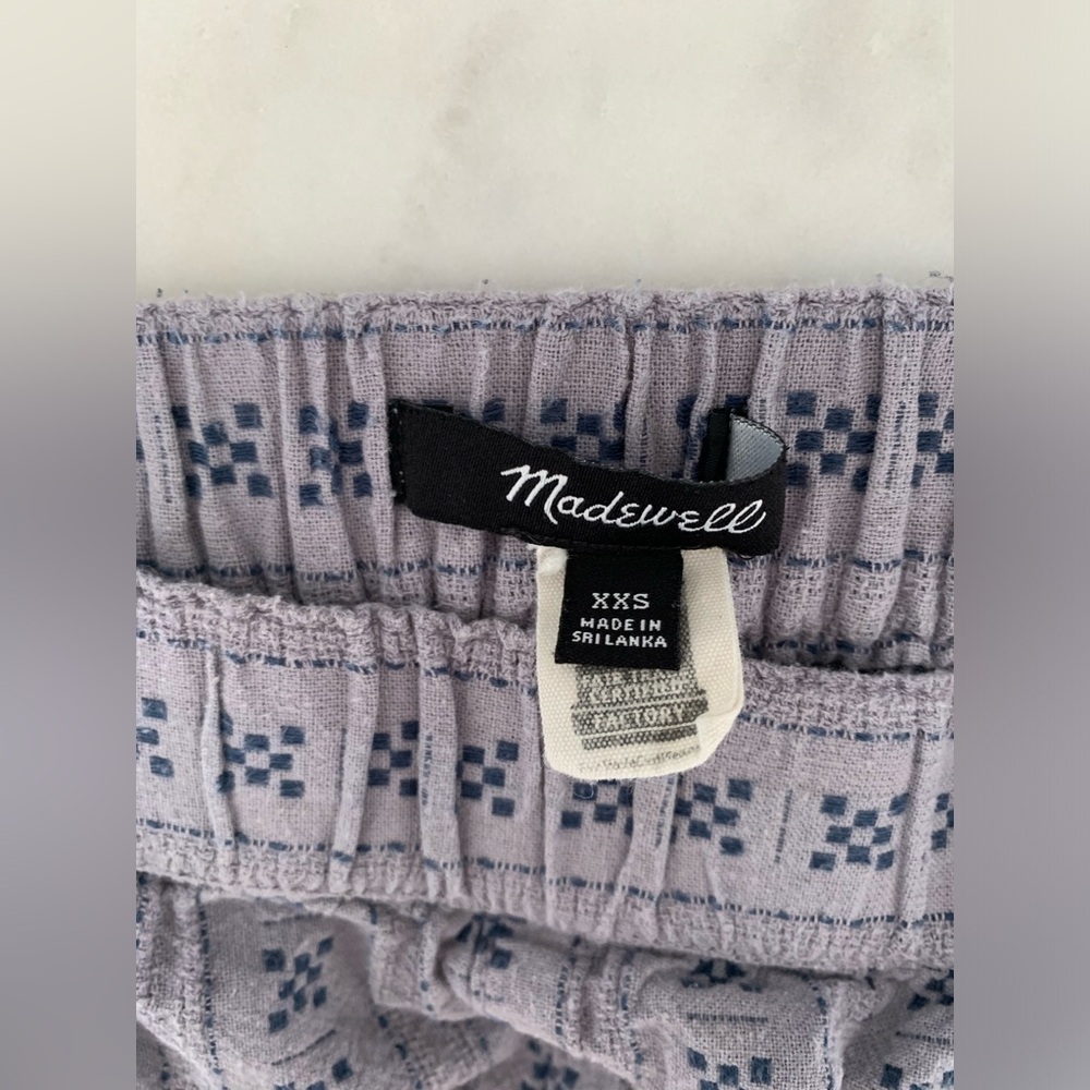 Madewell Pull-On Dolphin Shorts in Jacquard Stripe - Picture 7 of 9